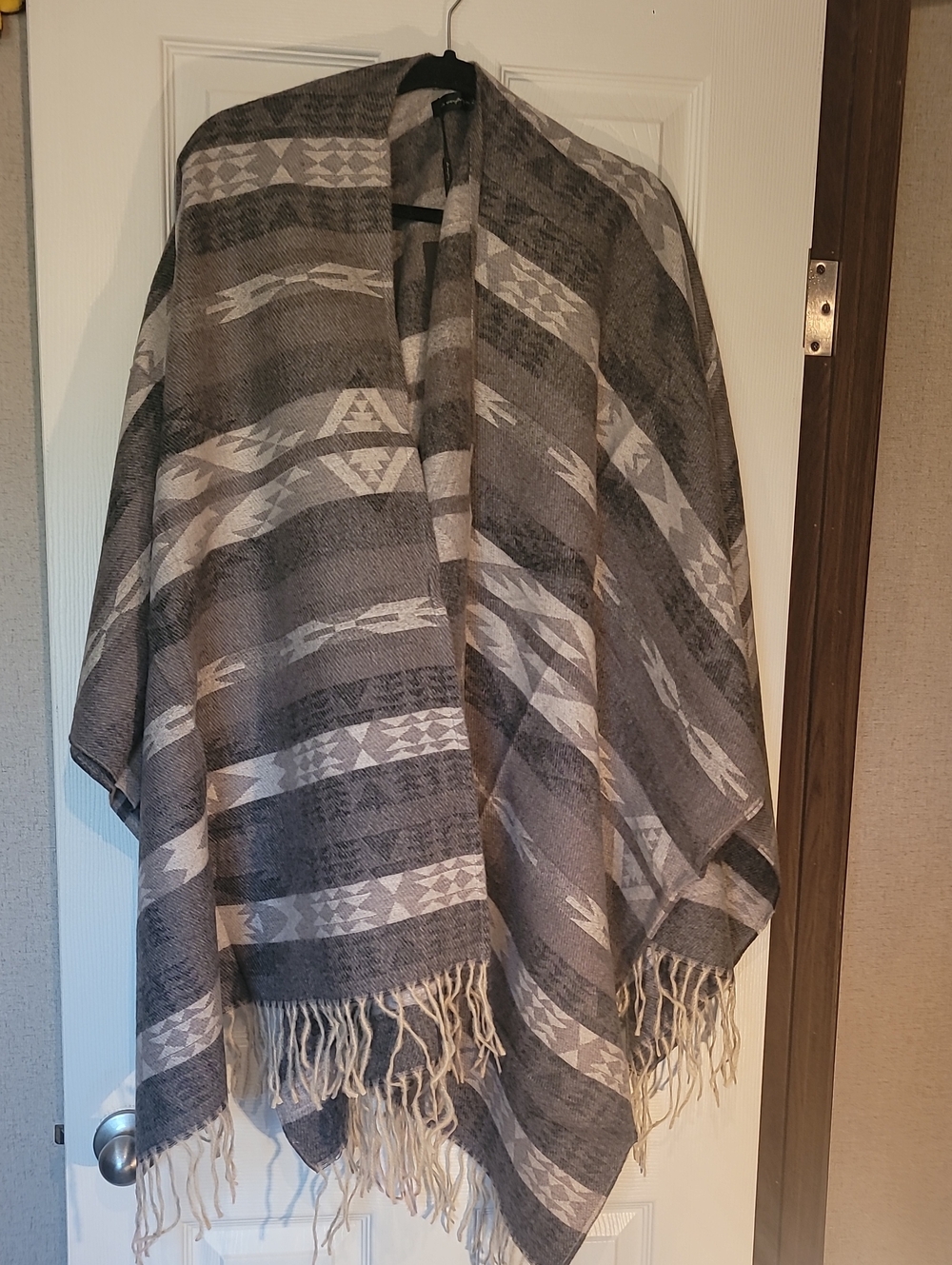 Do everything in love Gray and Cream Tribal Stripe Aztec Ruana